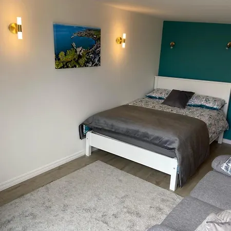 Shilties Pod 아파트 *