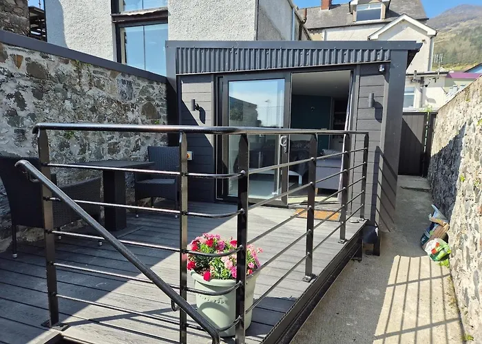 아파트 Shilties Pod *